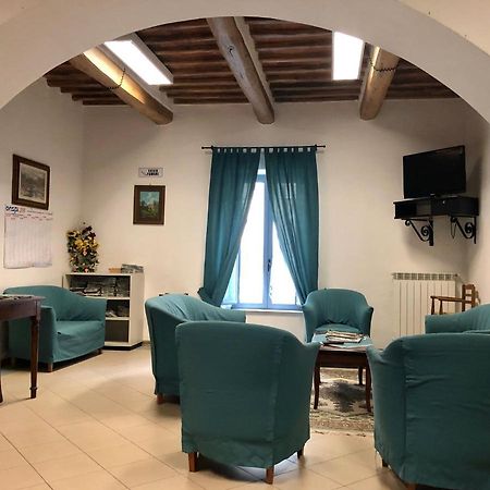 Residenza Pitigliano Gens Petilia - Nuova Gestione Hotel Ngoại thất bức ảnh
