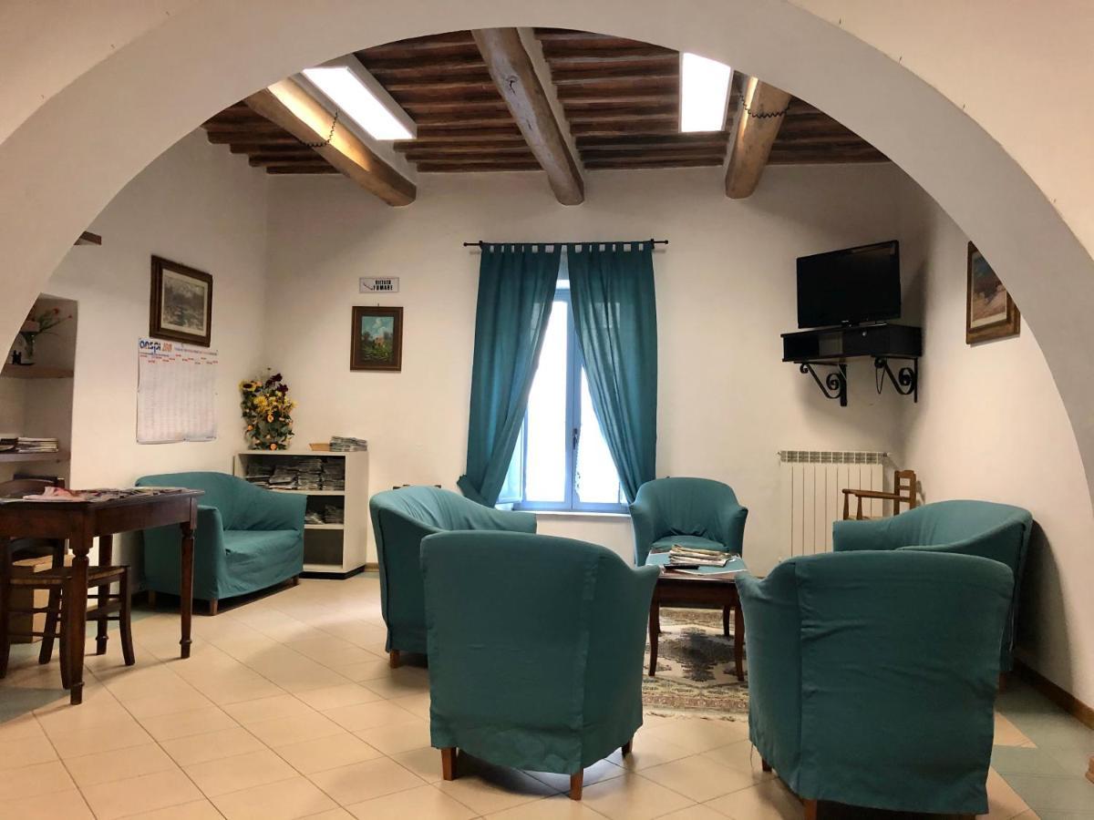 Residenza Pitigliano Gens Petilia - Nuova Gestione Hotel Ngoại thất bức ảnh