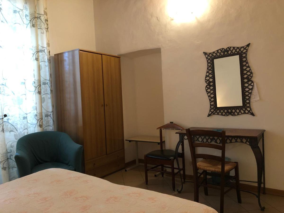 Residenza Pitigliano Gens Petilia - Nuova Gestione Hotel Ngoại thất bức ảnh
