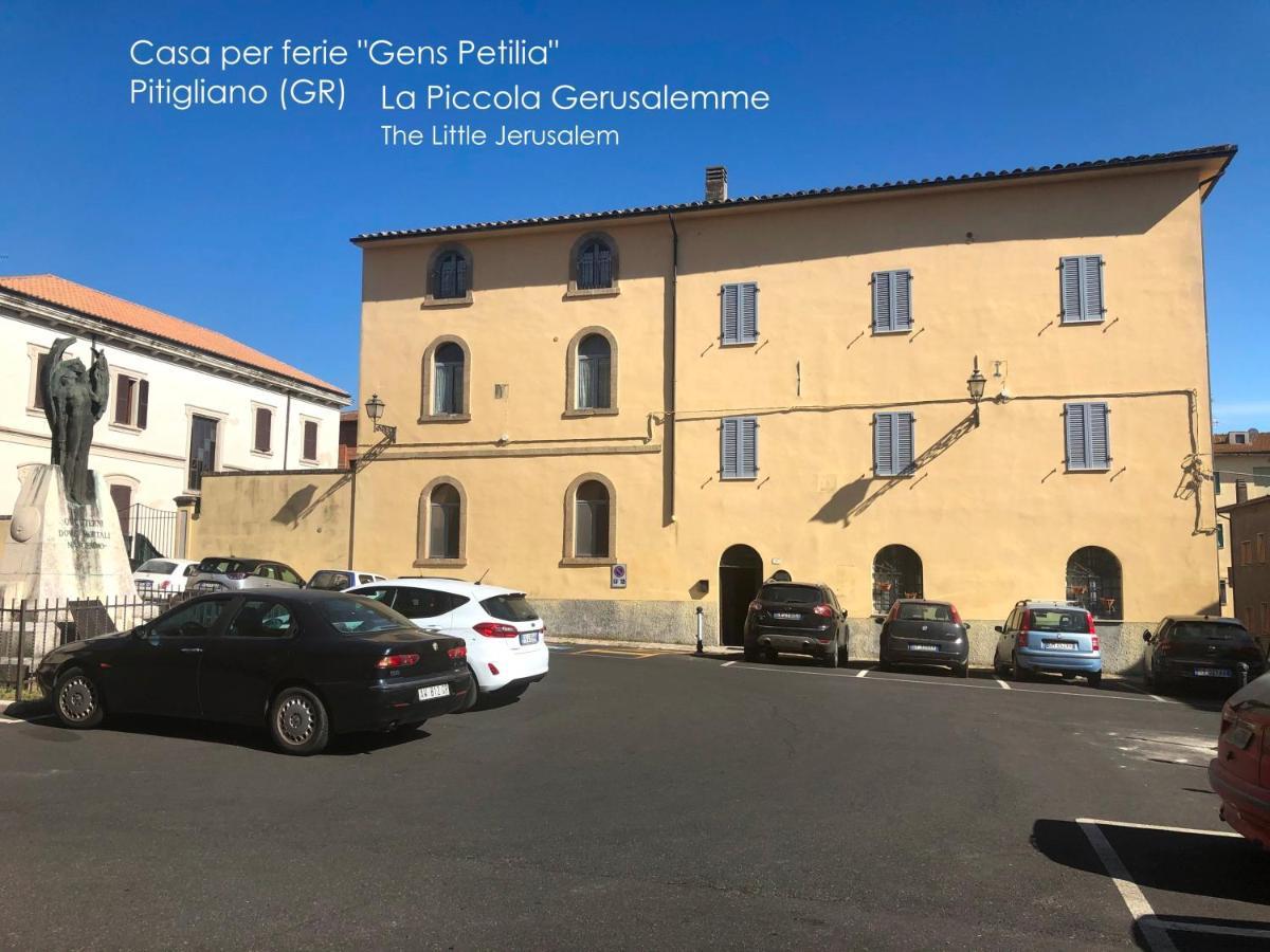 Residenza Pitigliano Gens Petilia - Nuova Gestione Hotel Ngoại thất bức ảnh