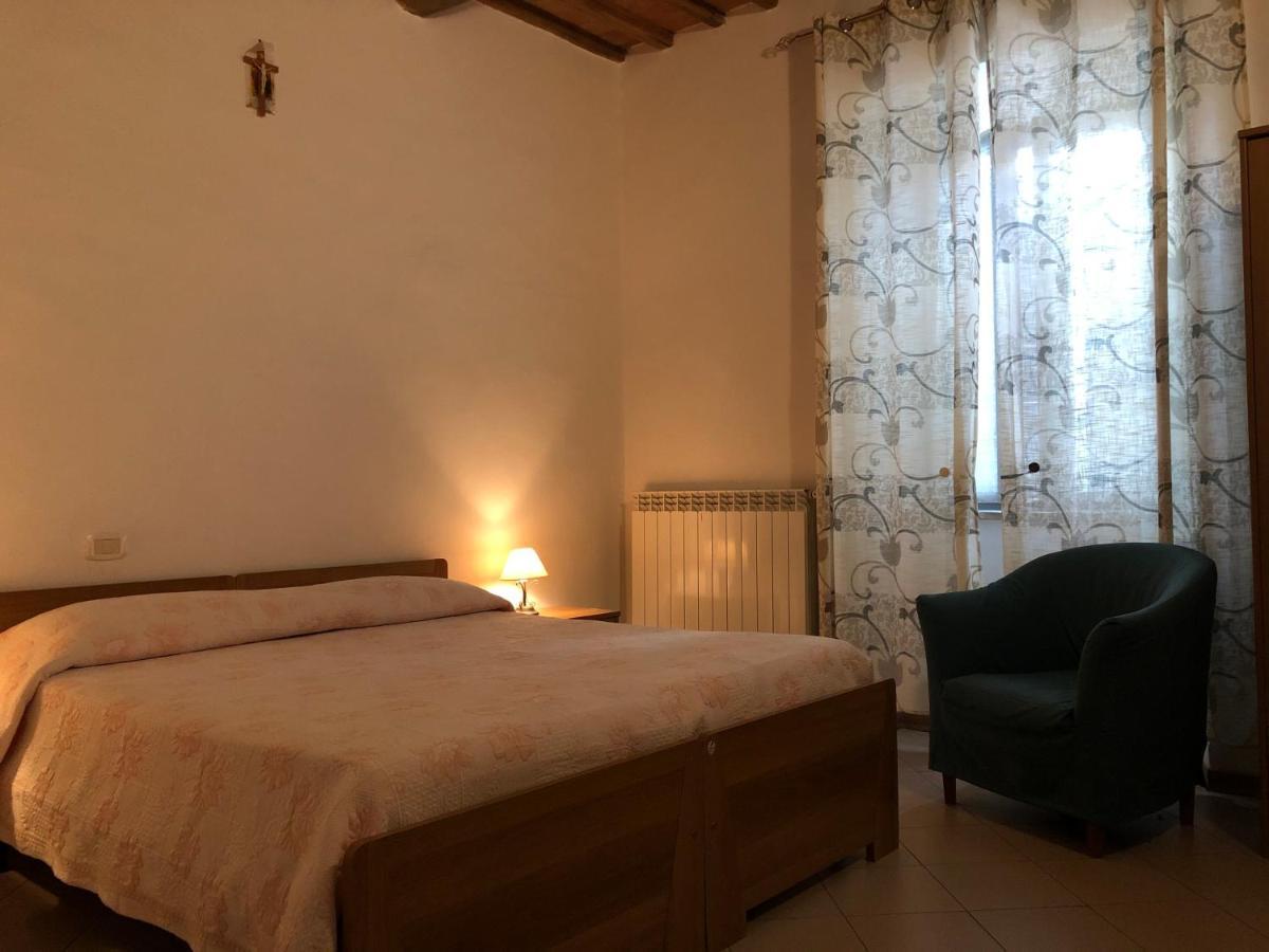 Residenza Pitigliano Gens Petilia - Nuova Gestione Hotel Ngoại thất bức ảnh