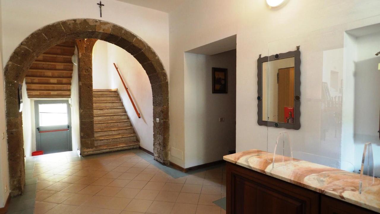 Residenza Pitigliano Gens Petilia - Nuova Gestione Hotel Ngoại thất bức ảnh