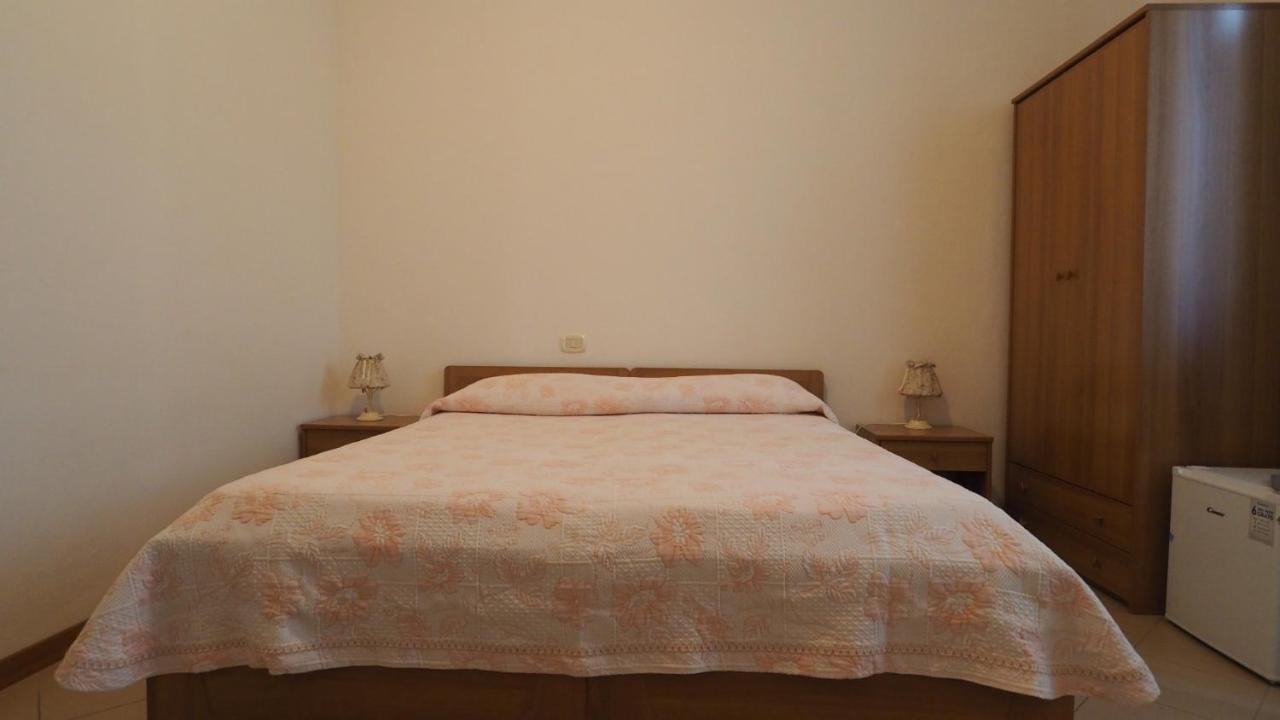 Residenza Pitigliano Gens Petilia - Nuova Gestione Hotel Ngoại thất bức ảnh